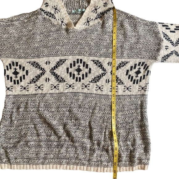 Maurices Aztec Southwest Chunky Knit Hooded Sweater L - Picture 8 of 9